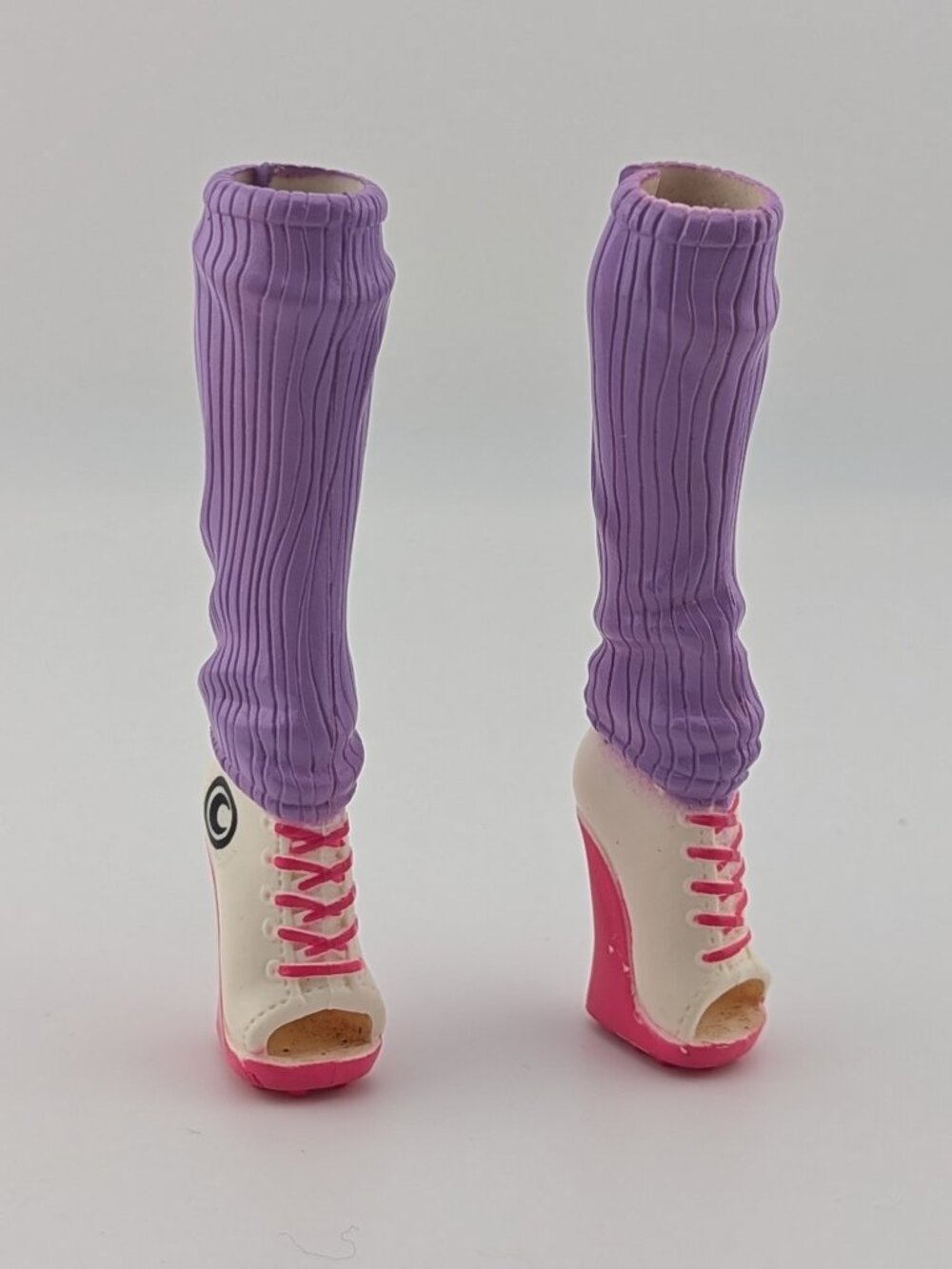 Monster High Clawdeen Wolf Scream Uniform Shoes – Purple Sock Cleats G1